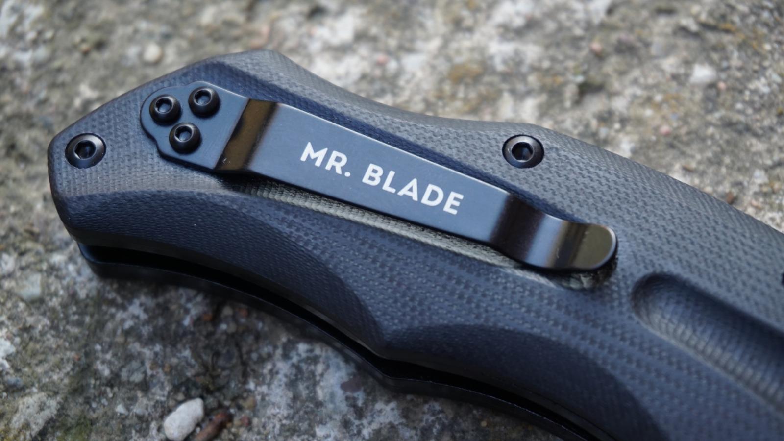 strammer Pocket Clip schön in das Griffdesign eingefügt