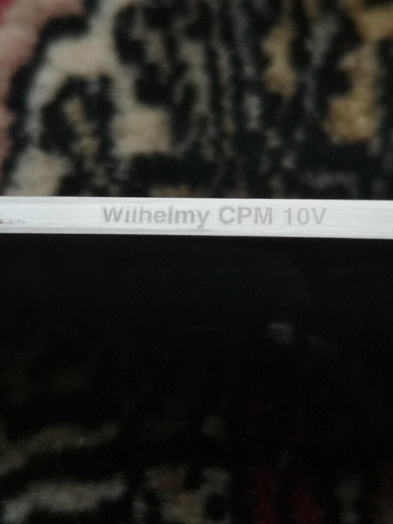 49109343up.jpg