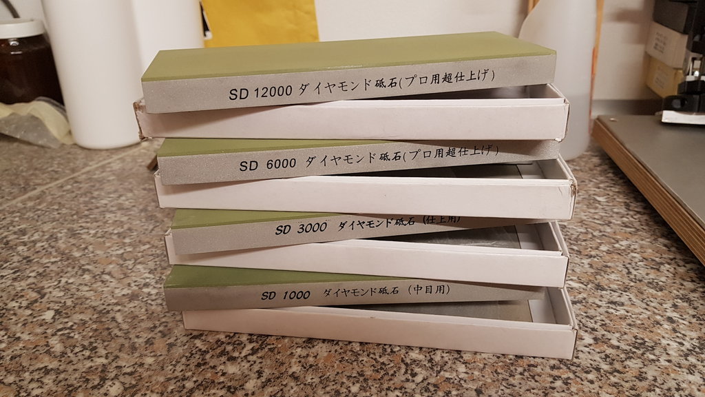 45996927lf.jpg