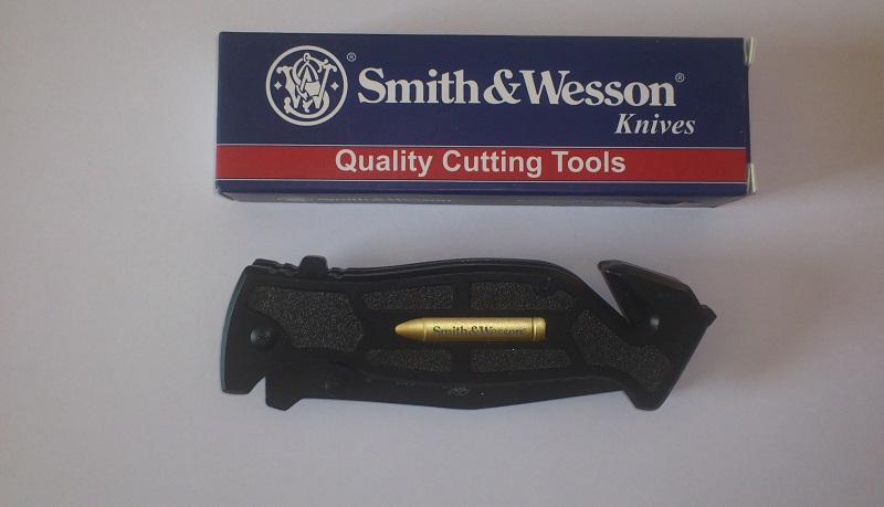 smith_wesson_bullet_closed.jpg
