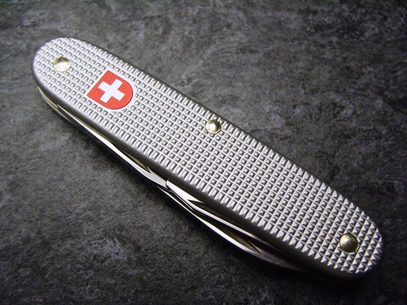 Victorinox_Soldier_geschlossen.jpg
