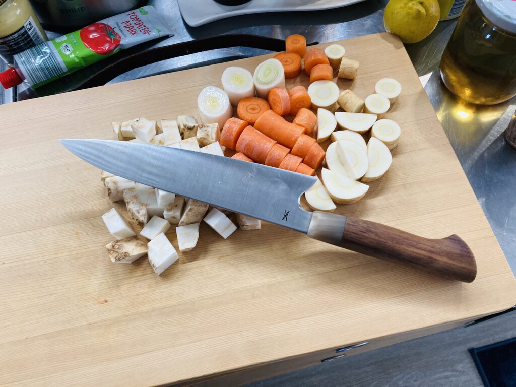 48812525ex.jpg