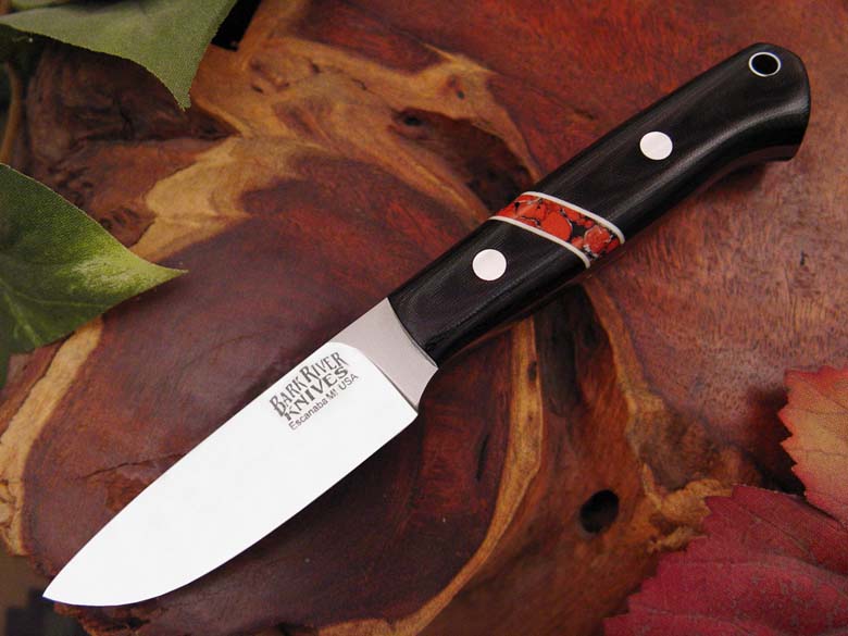 lc_black_linen_red_dino_bone_spacer_jenni.jpg