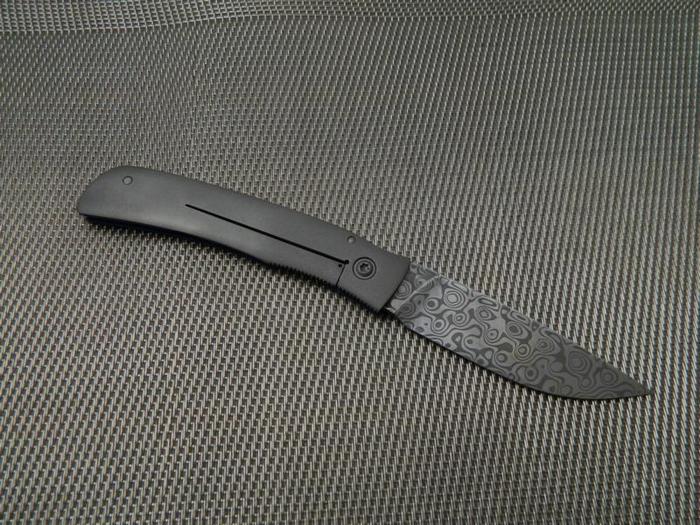 9145381aum.jpg