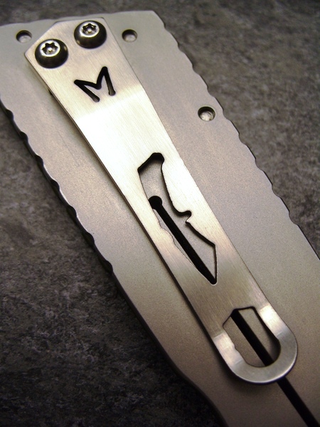 comp_S1056107.jpg