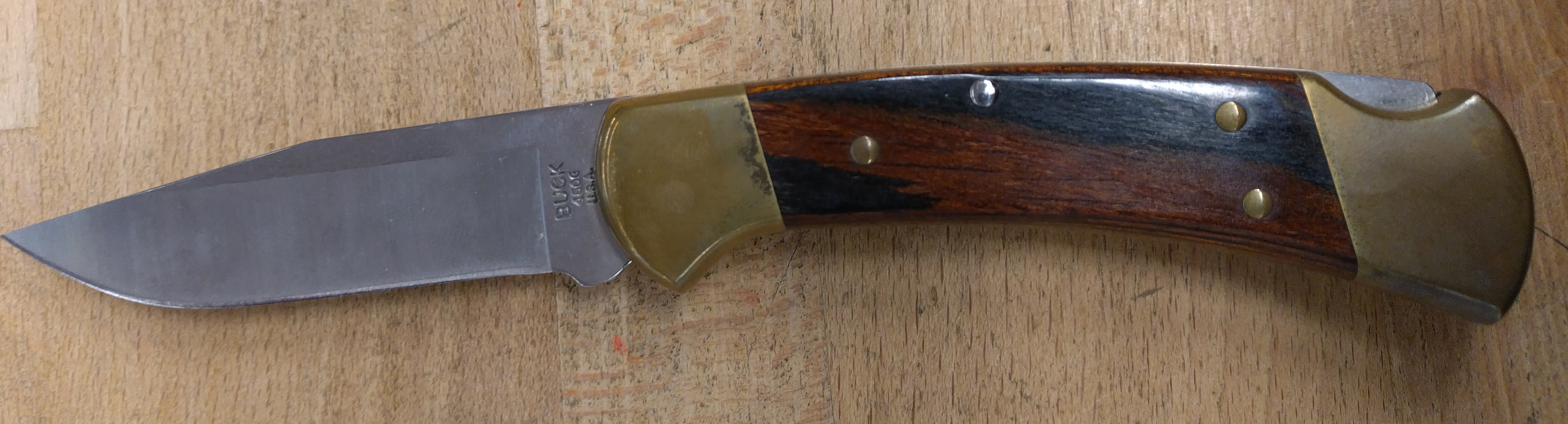 buckknife.jpg