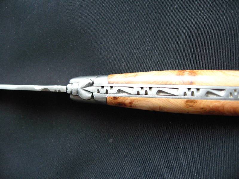 Laguiole_en_aubrac_003.jpg