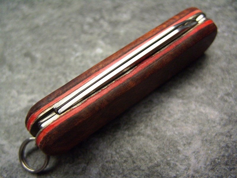 Victorinox_Amboina_Set_9_04_09_2012.jpg