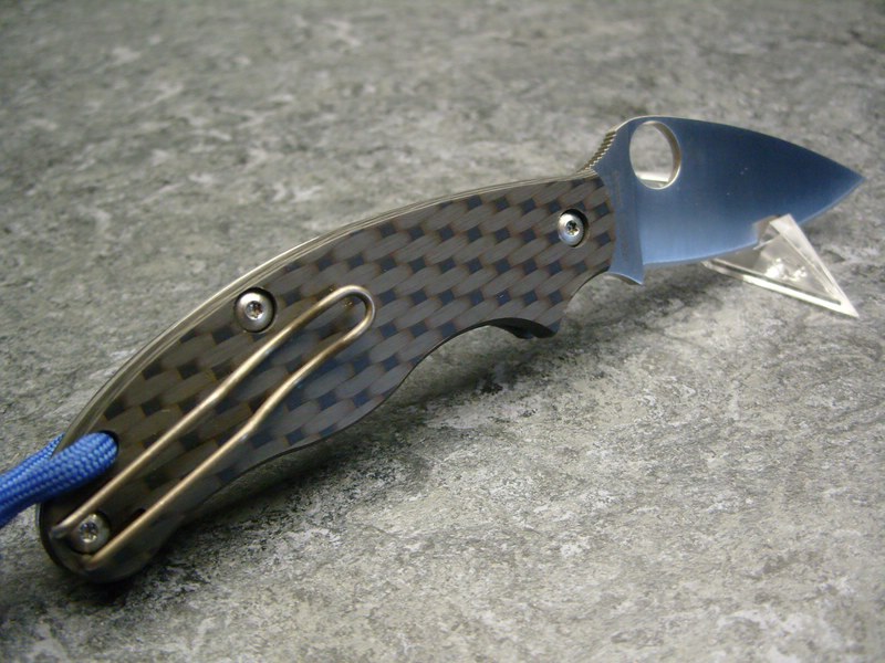 comp_Spyderco_UKPK_Carbon_7.jpg