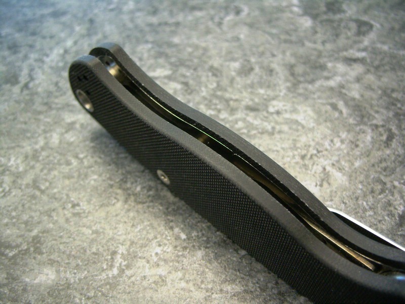 Spyderco_Paramilitary_2_Liner.jpg