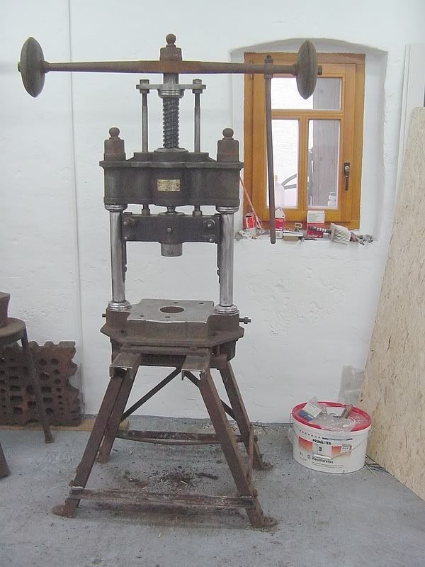 DSC01572-1.jpg