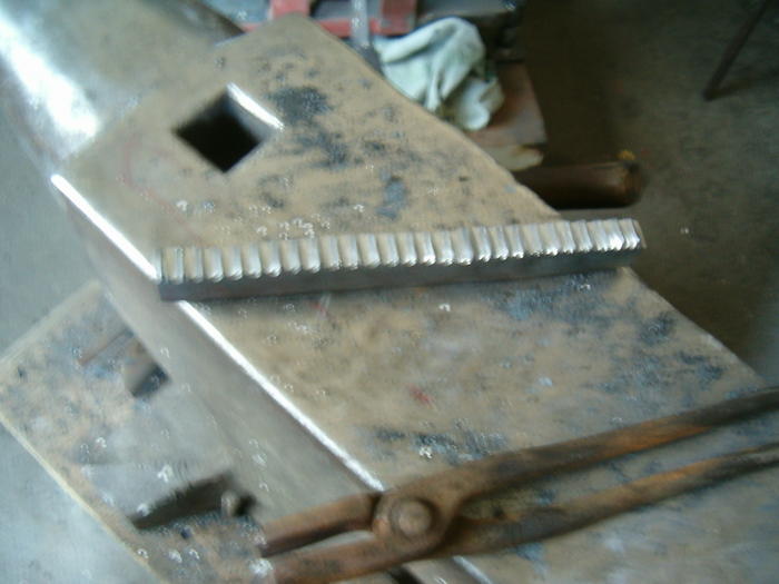 7279058cyt.jpg