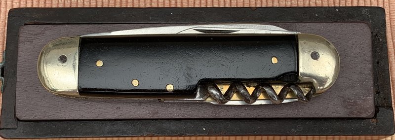 48164998al.jpg