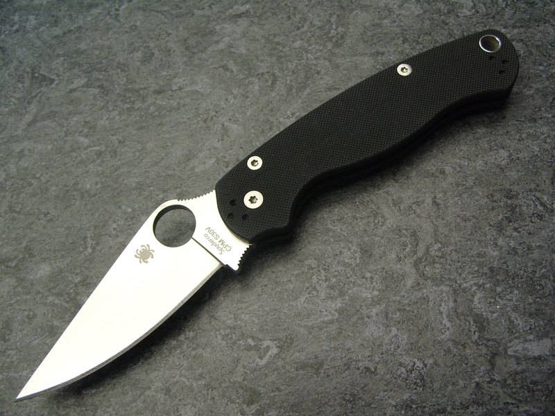 Spyderco_Paramilitary_2_front_1.jpg