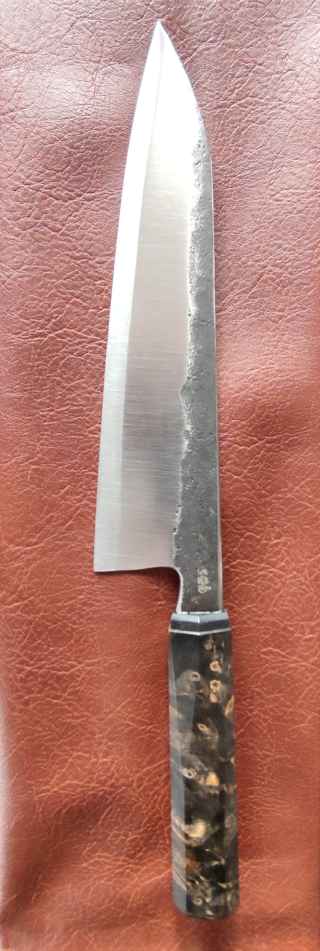 48283476jn.jpg