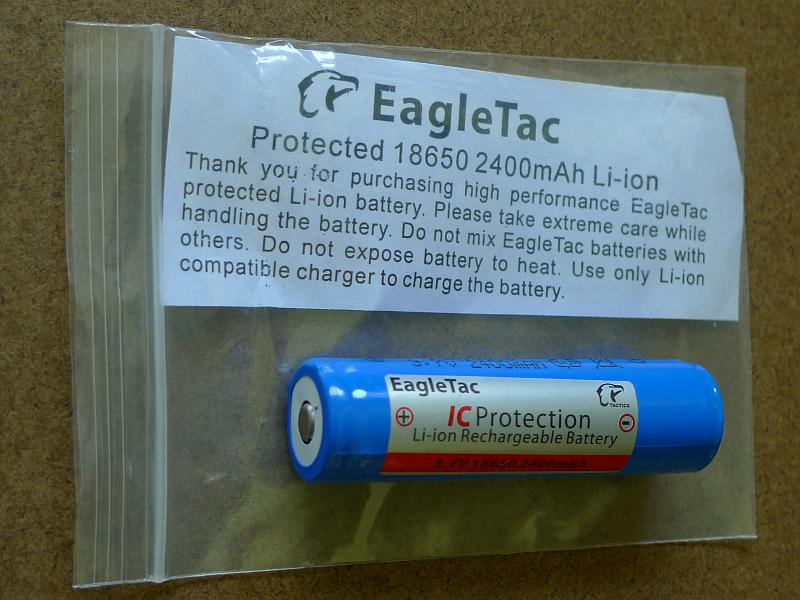 Eagletac-2400mAh.jpg