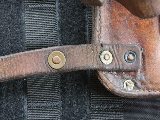 Beiltaschenknopf3.jpg