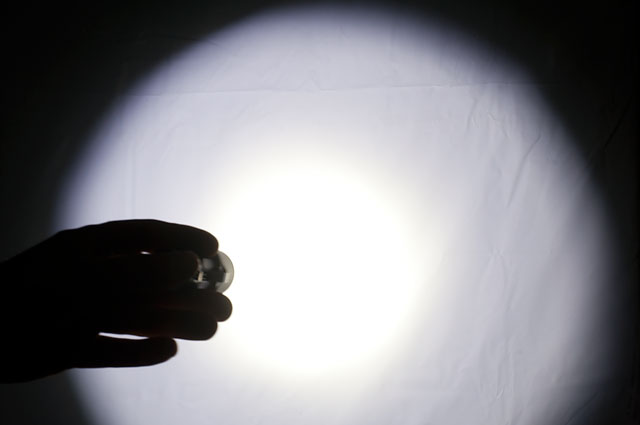 005_SFC2_Solarforce_XML_820Lumen_DSC_5683.jpg