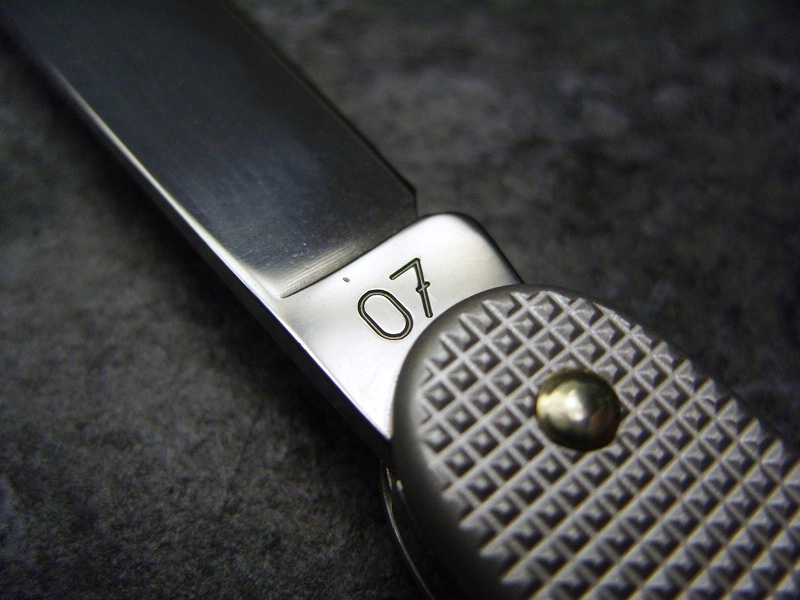 Victorinox_Soldier_Klinge_Detail_1.jpg