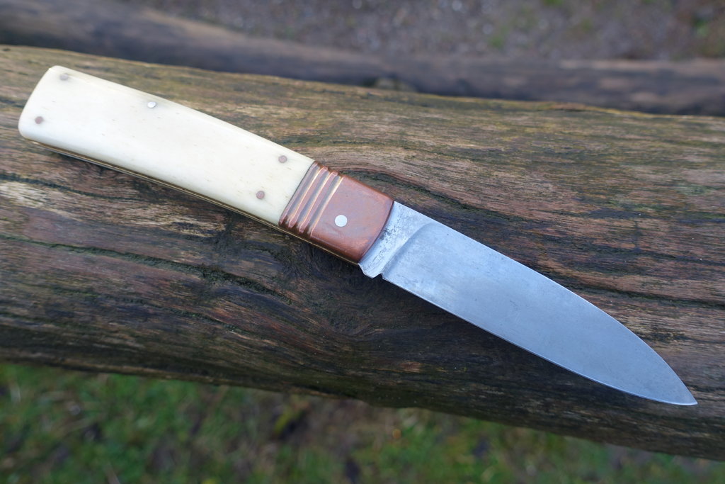 43004902jf.jpg