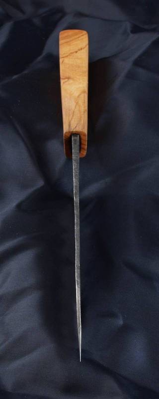 Santoku_olive_2.jpg