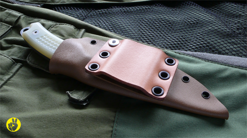 Hunter-Holster.jpg