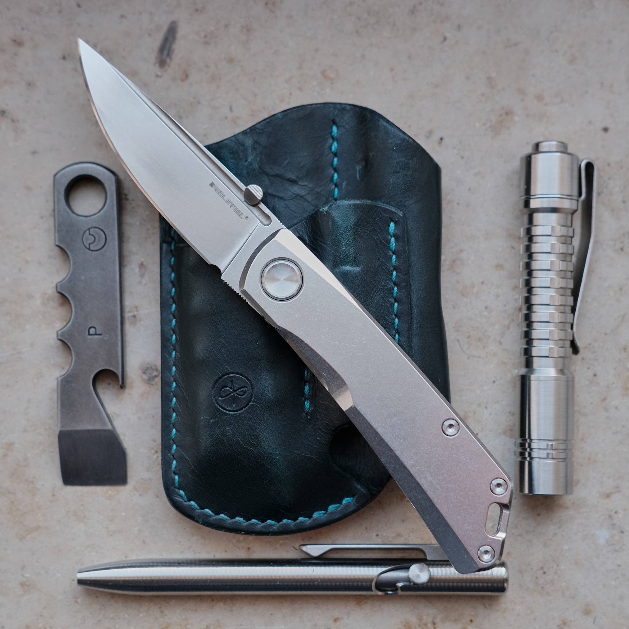 dp-stealandleather-lightslip-1.jpg