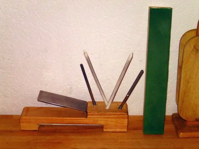Kuechenschaerfset.jpg