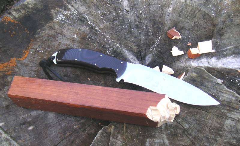 field_knife_test_2_.JPG