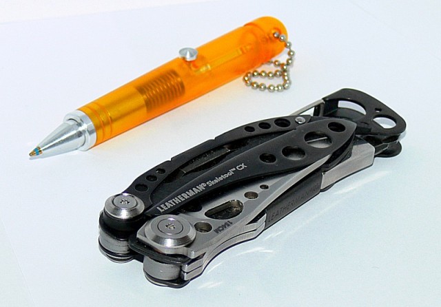 Skeletool CX-1.jpg