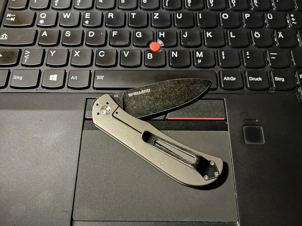 45142969rb.jpg