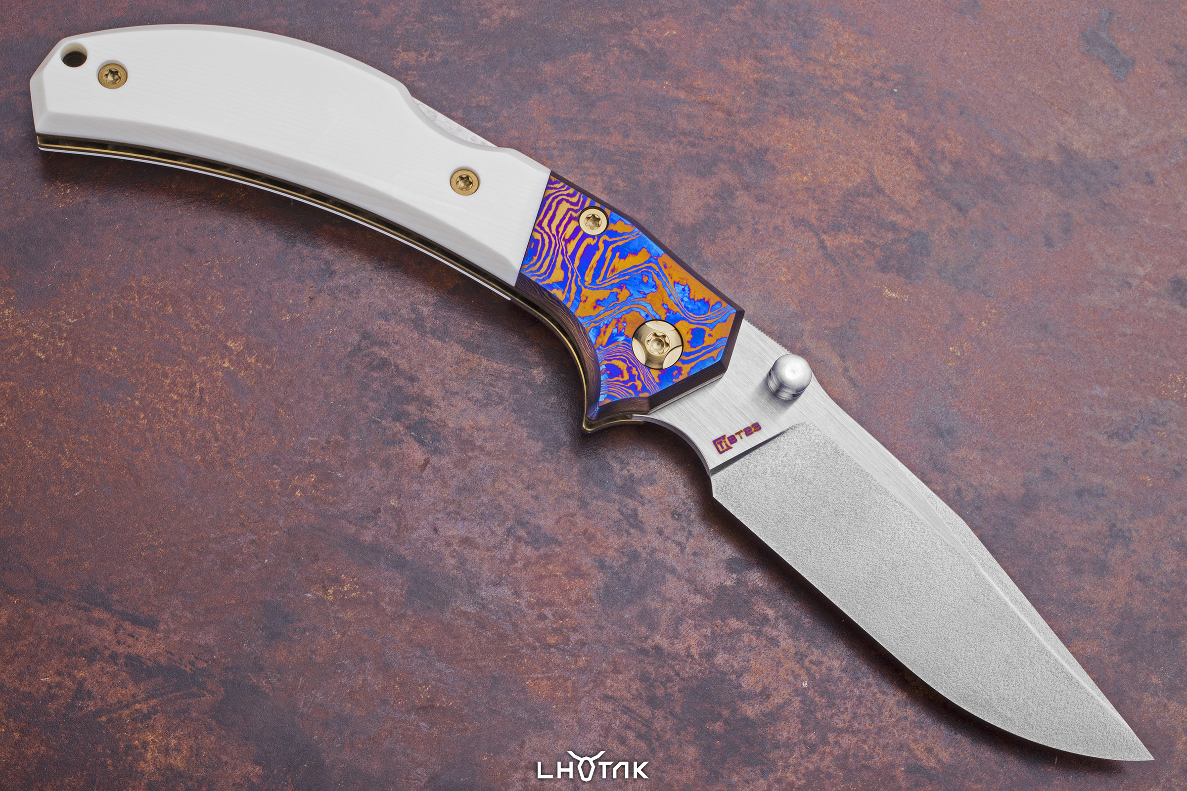 RLF1-Backlock_Dressed_02.jpg