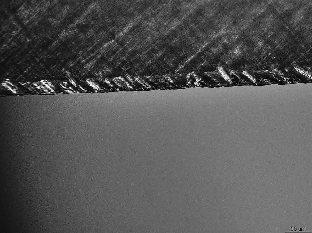 42216235eq.jpg