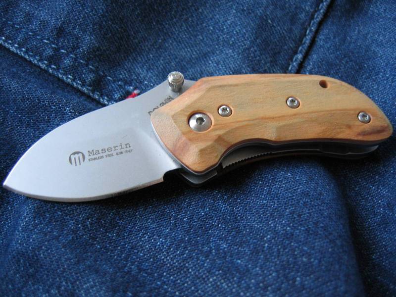 Maserin_Dolphin_001.jpg