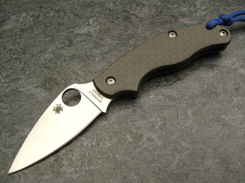 comp_Spyderco_UKPK_Carbon_1.jpg