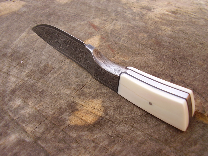 EDC_004.jpg