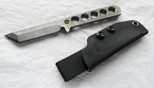 TANTO-CUS1.jpg