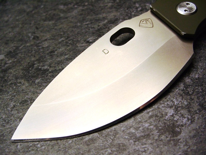 comp_S1056098.jpg