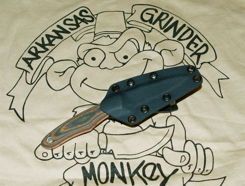 Caper_und_T-Shirt.jpg
