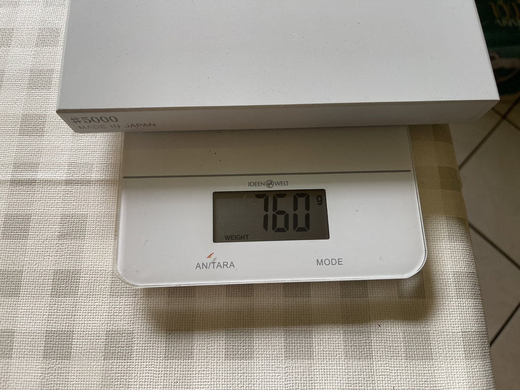 42067568ug.jpeg