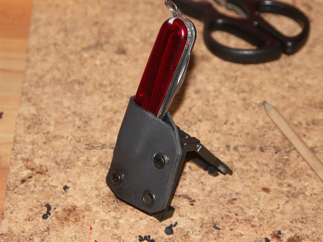 swiss_kydex2.jpg