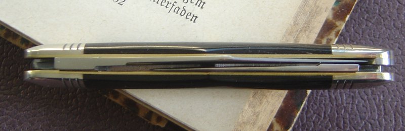 7706907uhi.jpg